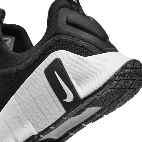 Nike Free Metcon 6 Black White Women's - View 8