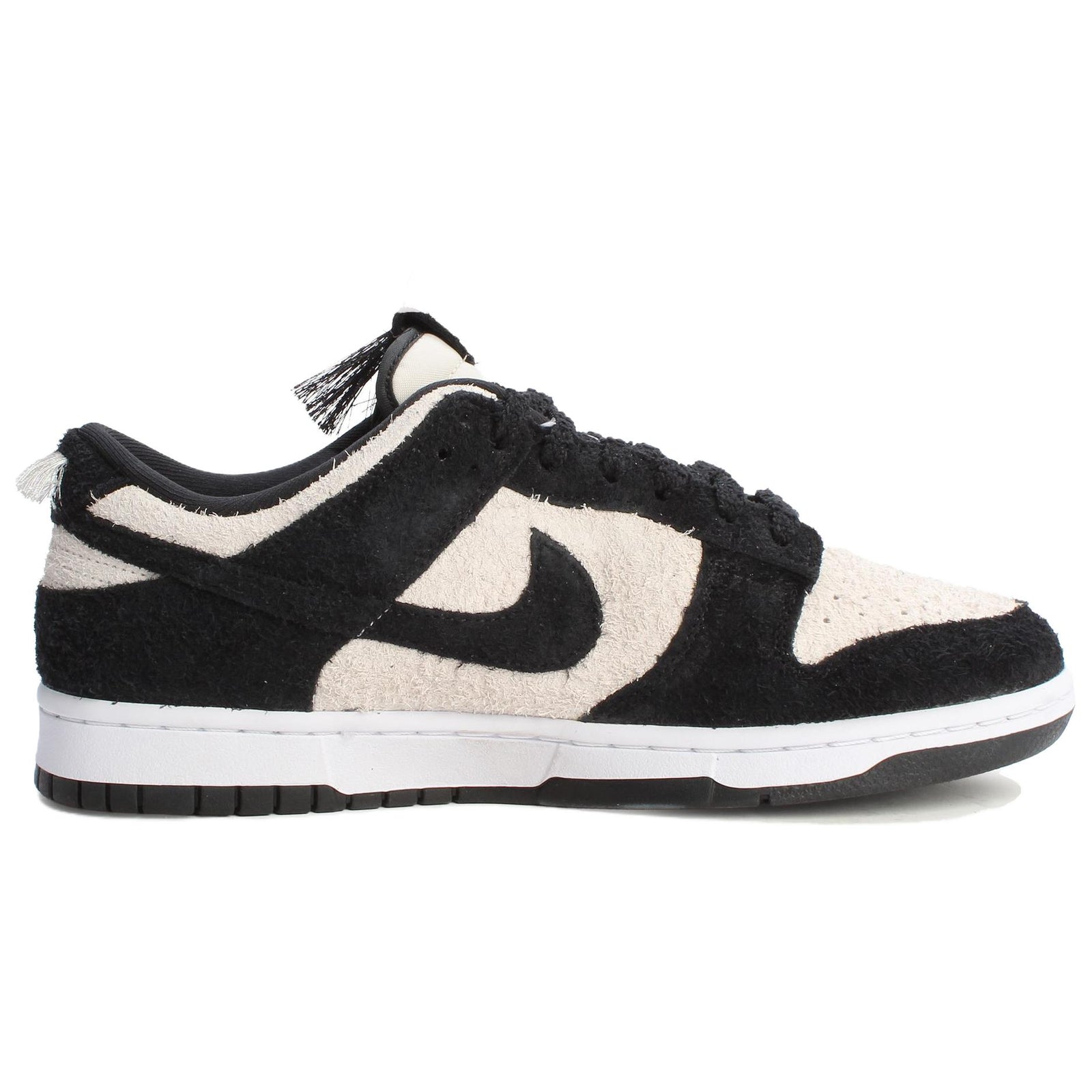 Nike Dunk Skateboard Shoes White Black — Rescued #1