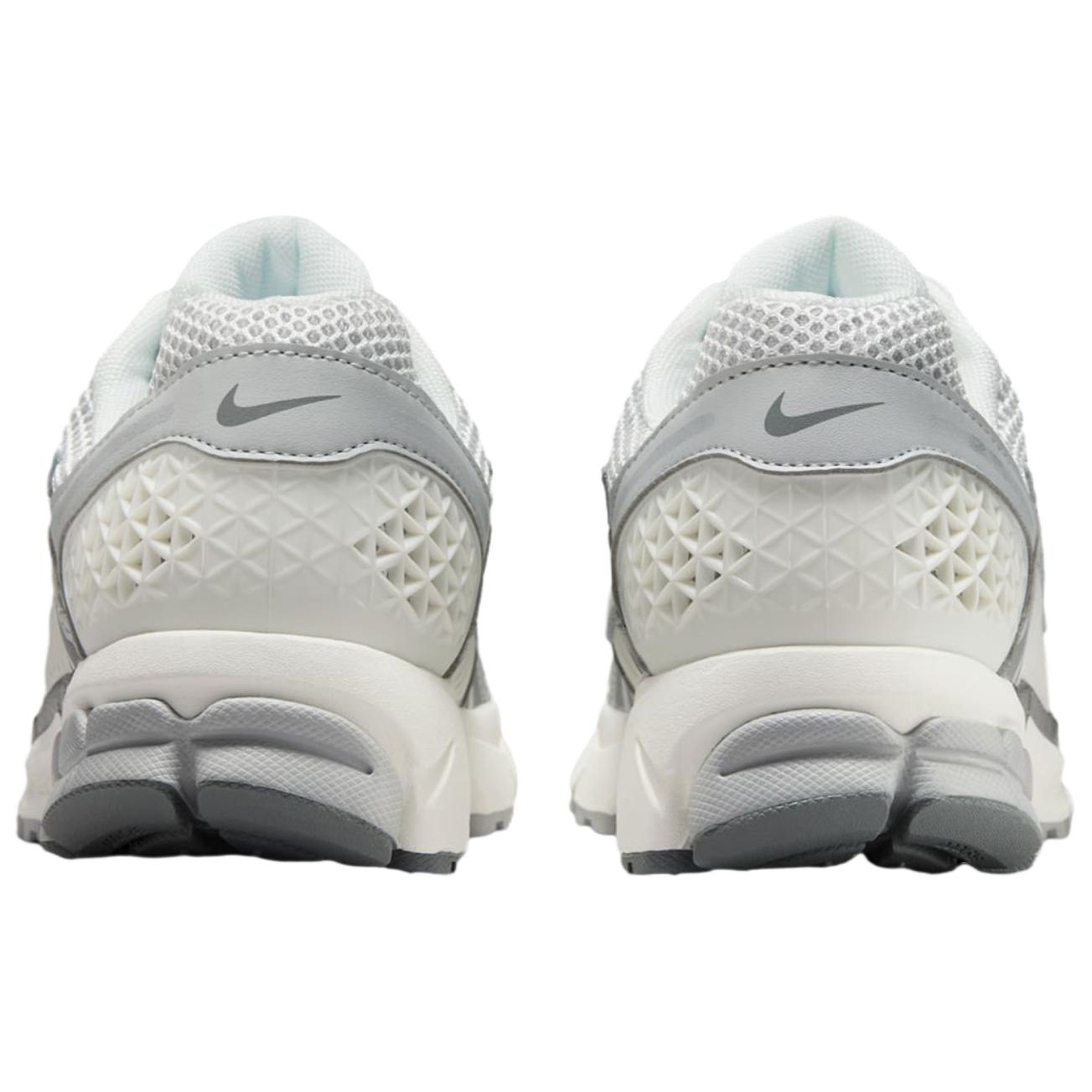 Nike Zoom Vomero 5 Breathable Support Casual Running Shoes White Silver Gray — Rescued #1