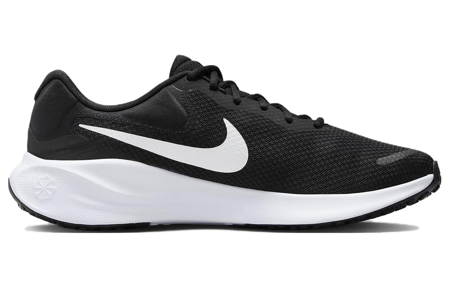 Nike Revolution 7 (Black/White)