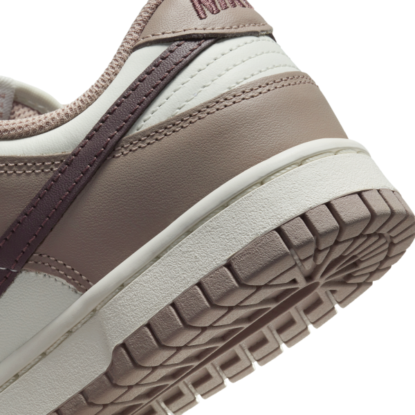 Nike Dunk Low Diffused Taupe Women's - View 8