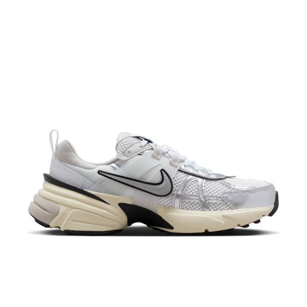 Nike V2K Run Summit White Metallic Silver Women's - View 4