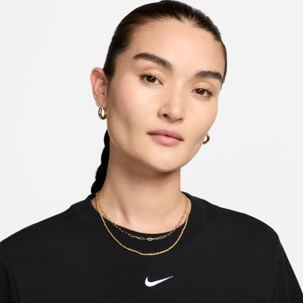 Nike Sportswear Women's Logo Crewneck Loose Fit T-Shirt Black - View 3