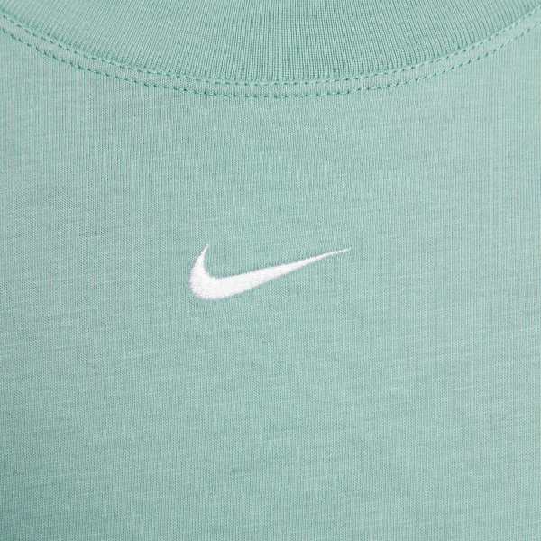Nike Sportswear Essential Women's T Shirt - View 4