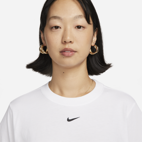 Nike Sportswear Women's Logo Crewneck T-Shirt White - View 3