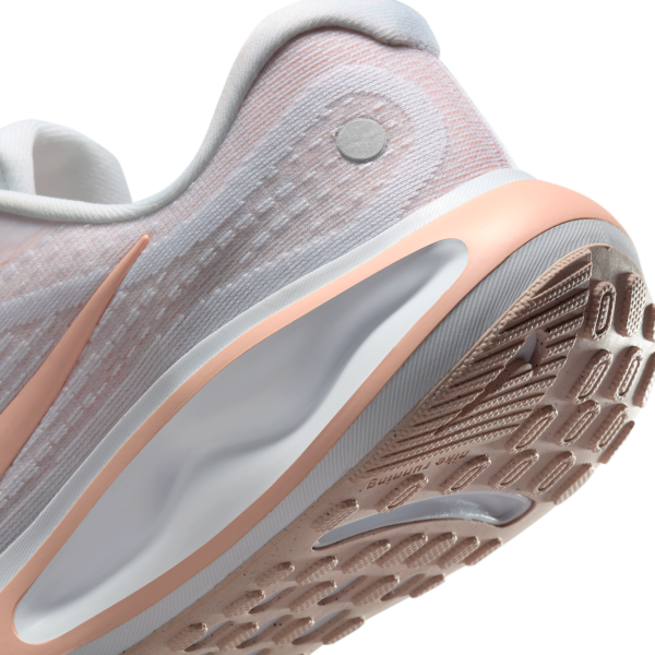 Nike Journey Run White Washed Coral Women's - View 8