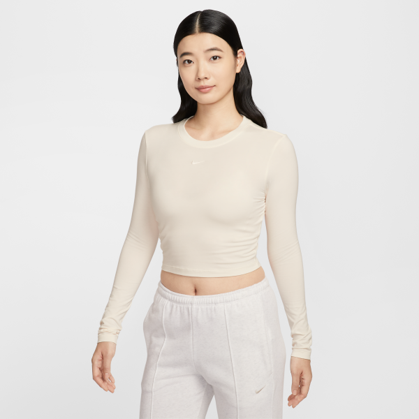 Nike Sportswear Chill Knit Women's Slim Long Sleeve Cropped Top - View 1