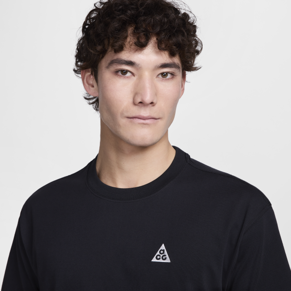 Nike Men's Max90 T-Shirt - View 3