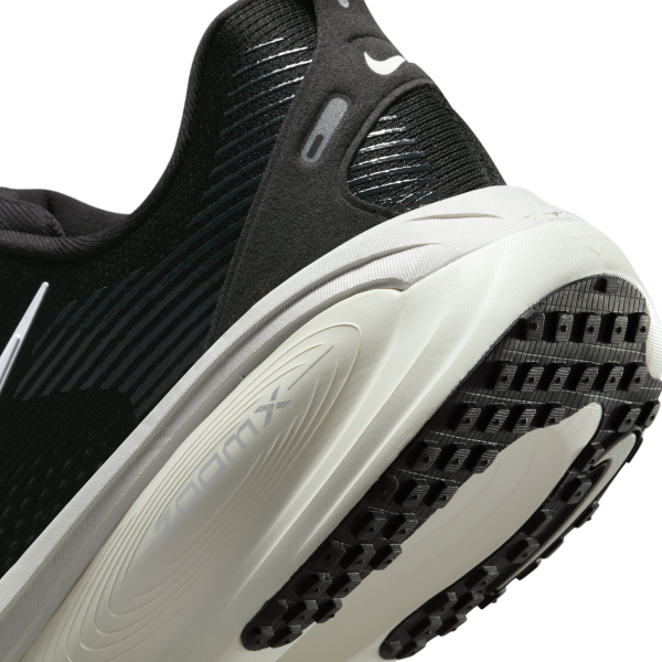 Nike Vomero 18 Black Coconut Milk Light Iron Ore Summit White - View 8