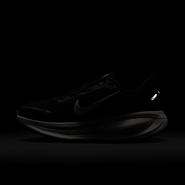 Nike Vomero 18 Black Coconut Milk Light Iron Ore Summit White Women's - View 11