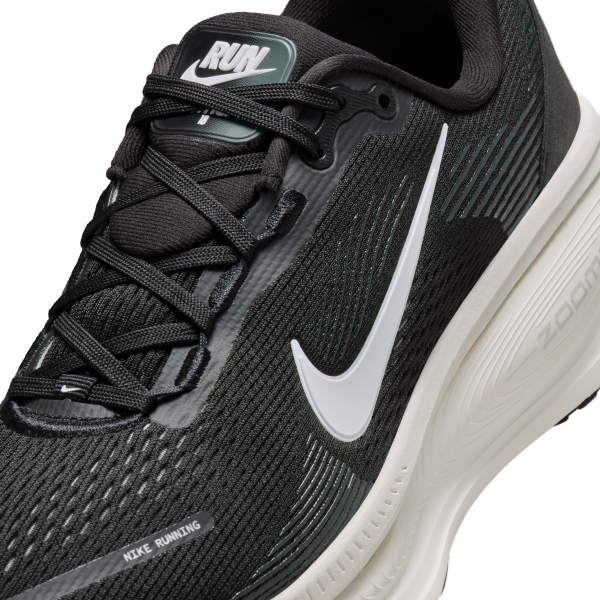 Nike Vomero 18 Black Coconut Milk Light Iron Ore Summit White Women's - View 7