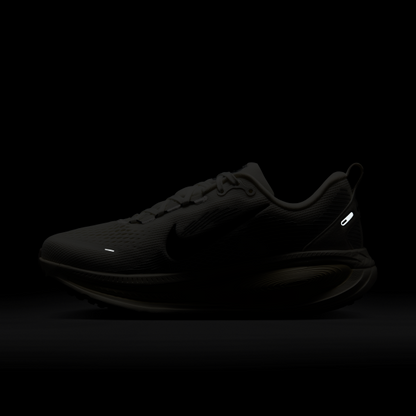 Nike Vomero 18 Summit White Coconut Milk Women's - View 11