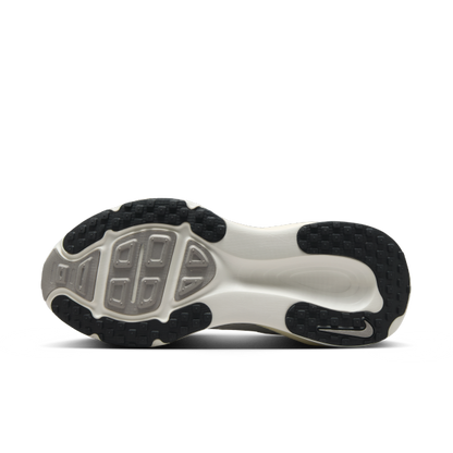 Nike Vomero 18 Summit White Coconut Milk Women's - View 2