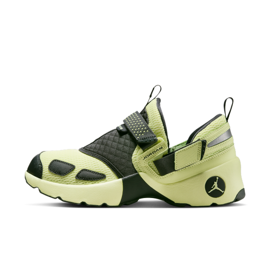 Jordan Trunner Lx Luminous Green Women's - View 1