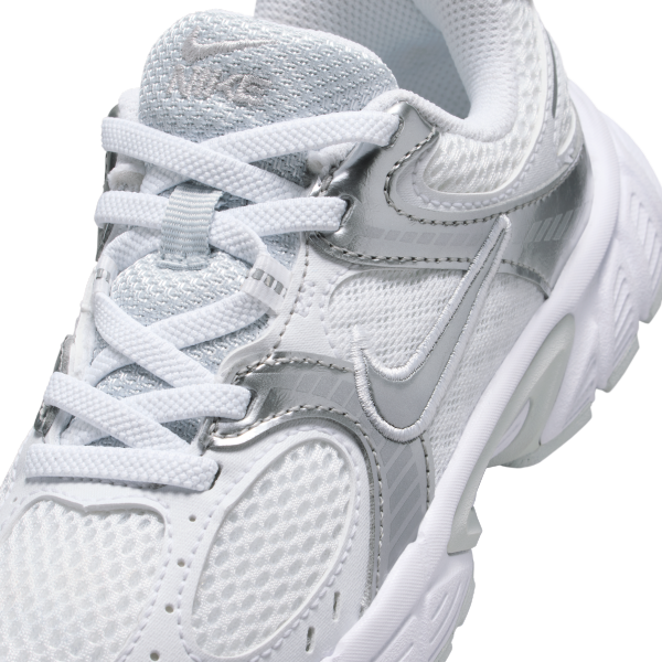 Nike V5 RNR Abrasion Resistant Low top Kids Lifestyle Shoes Silver Kids' - View 7