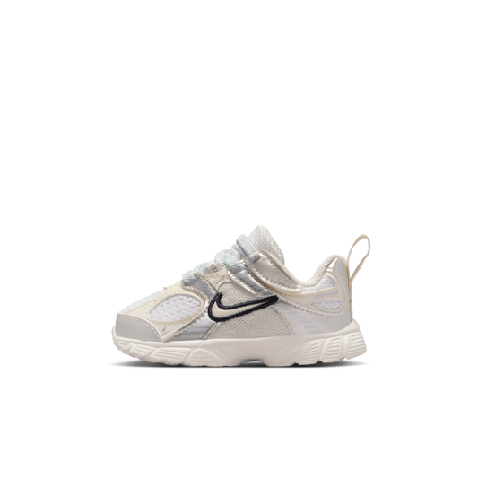 Nike V5 RNR Low top Toddler Shoes Beige Pink White Infant And Toddler - View 1