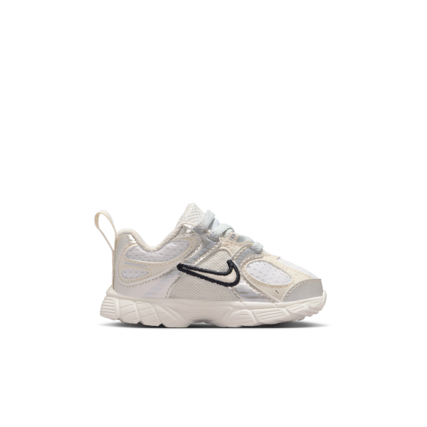 Nike V5 RNR Low top Toddler Shoes Beige Pink White Infant And Toddler - View 3
