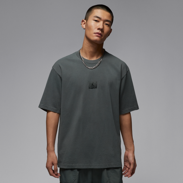 Jordan Flight Essentials Men's T Shirt - View 1