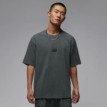 Jordan Flight Essentials Men's T Shirt - View 1