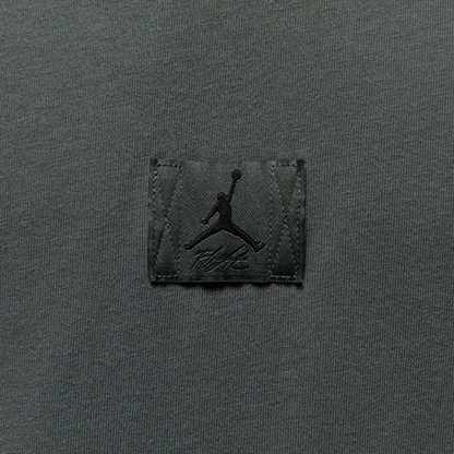 Jordan Flight Essentials Men's T Shirt - View 4