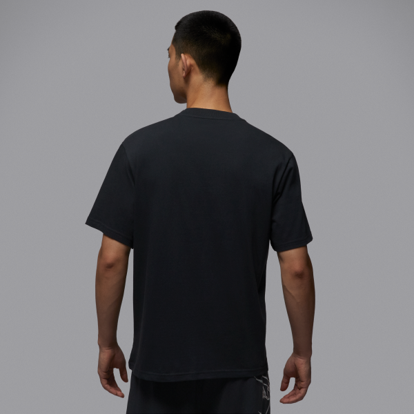 Jordan Dri FIT T Shirts Men's Black Crew Neck Moderate Straight Fit - View 2