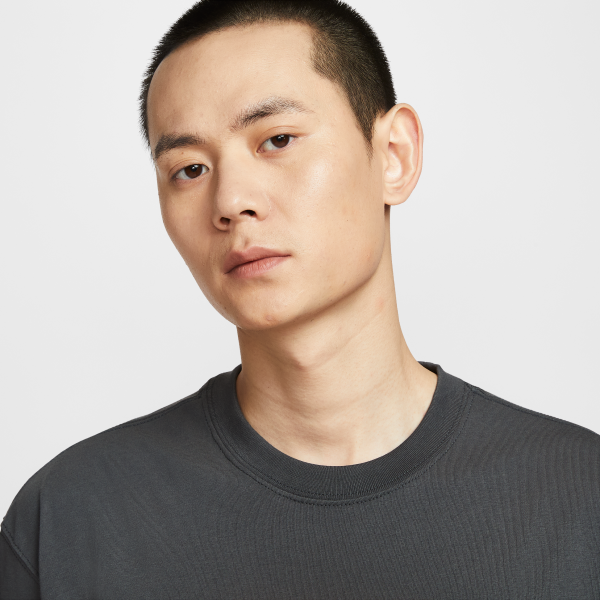 Nike Sportswear Big Kids' T Shirt - View 3