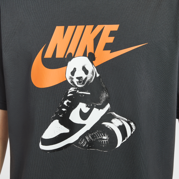 Nike Sportswear Big Kids' T Shirt - View 4