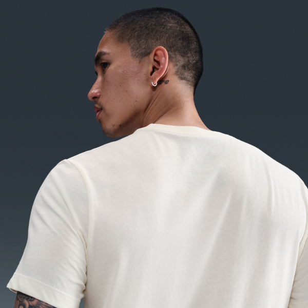 Nike T Shirts Men's HQ9265 110 Crew Neck Moderate - View 2