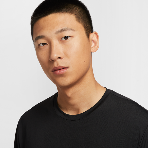 Nike Dri-Fit T-shirt - View 3