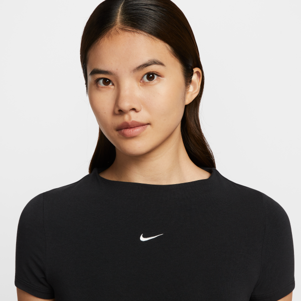 Nike T Shirts Women's Black Crew Neck Moderate - View 3