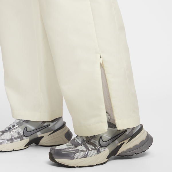 Nike Sports Life Collection Knitted Sweatpants Women's - View 6
