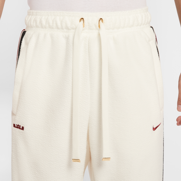 Nike Casual Pants Men's Beige Moderate Straight Fit Pants - View 3