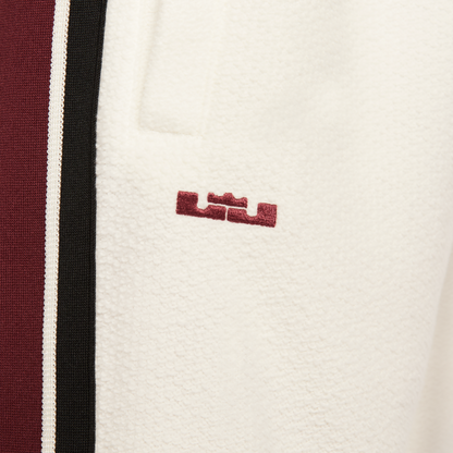 Nike Casual Pants Men's Beige Moderate Straight Fit Pants - View 5