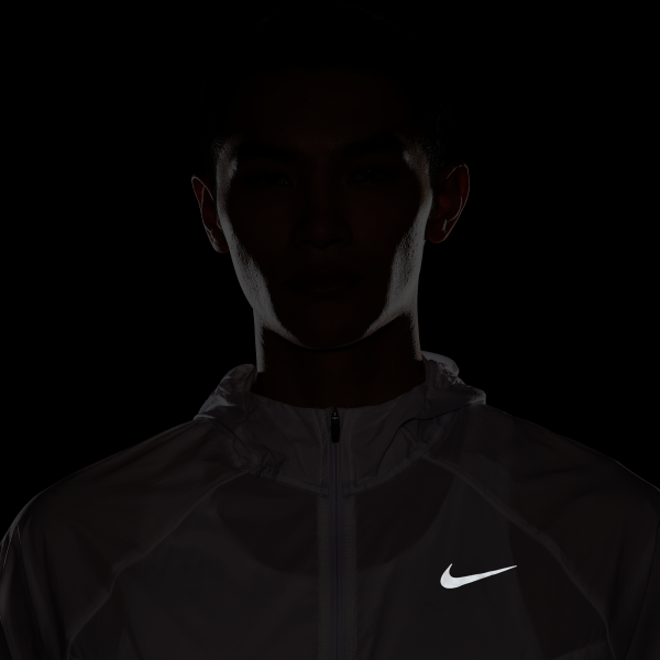 Nike Stride Men's Repel Uv Running Jacket - View 12