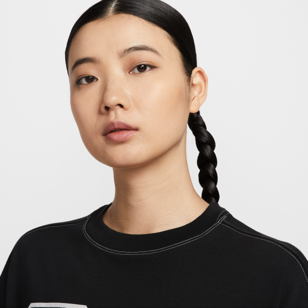 Nike Sportswear Women's Short Sleeve T Shirt - View 3
