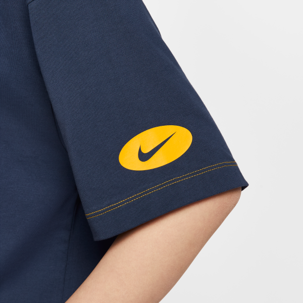 Nike Sportswear Women's Graphic T Shirt - View 5