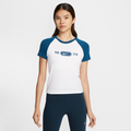 Nike Chill Slim Raglan sleeve T shirt