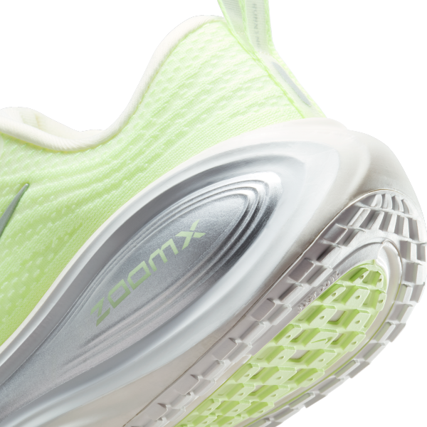 Nike Vomero Plus Barely Volt Women's - View 8