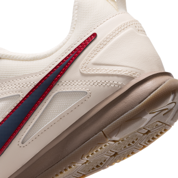 Nike Gato Low top Kids Lifestyle Shoes Beige Unisex - View 8