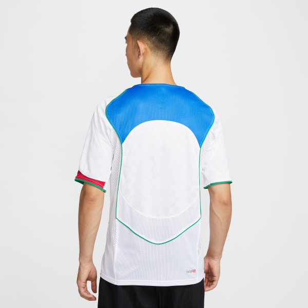 Nike Total 90 T-shirt - View 2
