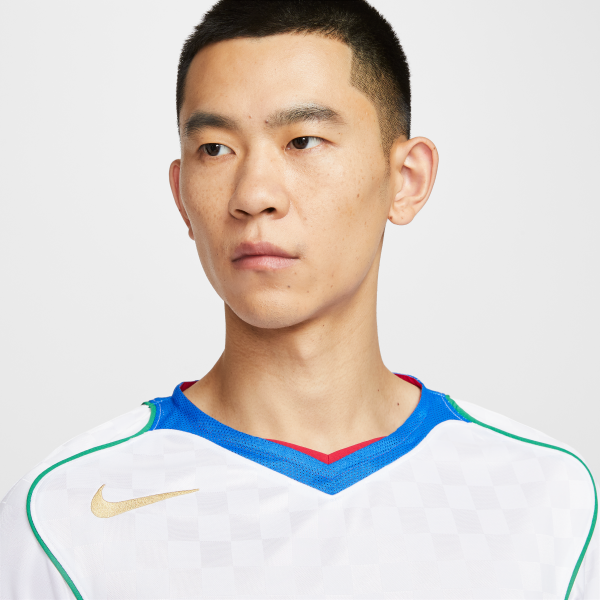 Nike Total 90 T-shirt - View 3