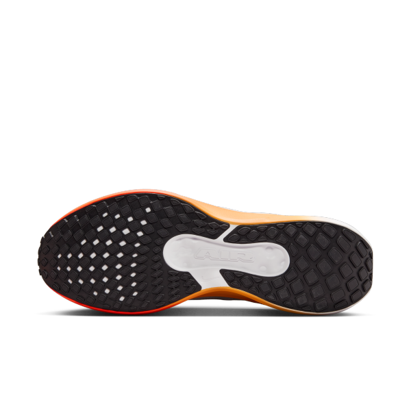 Nike Winflo 11 Low top Casual Running Shoes Men's Beige - View 2