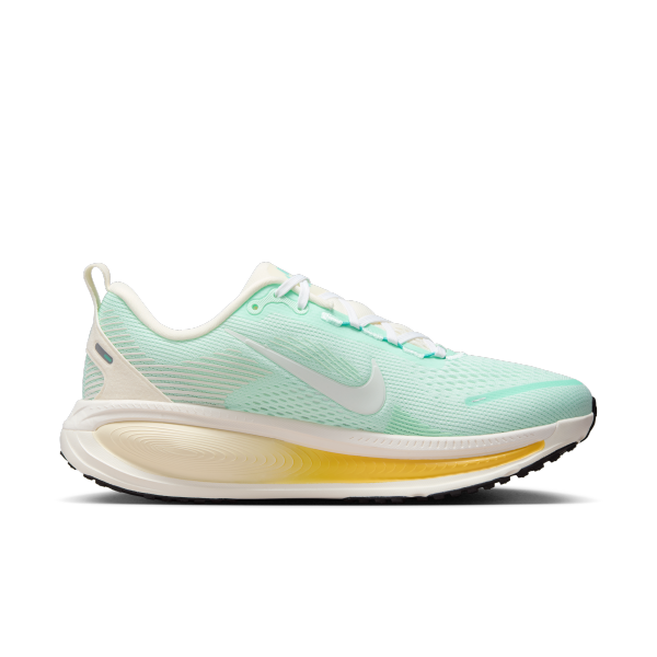 Nike Vomero 18 Abrasion Resistant Breathable Low top Casual Running Shoes Women's Green - View 3