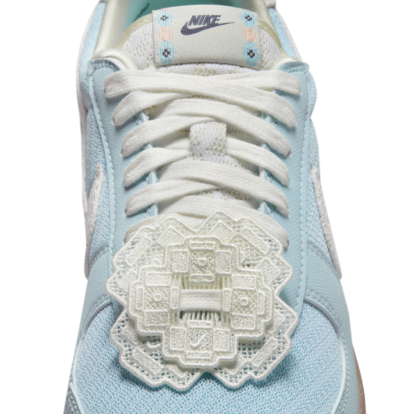 Nike Field General Abrasion Resistant Low top Skateboard Shoes Women's Blue - View 9