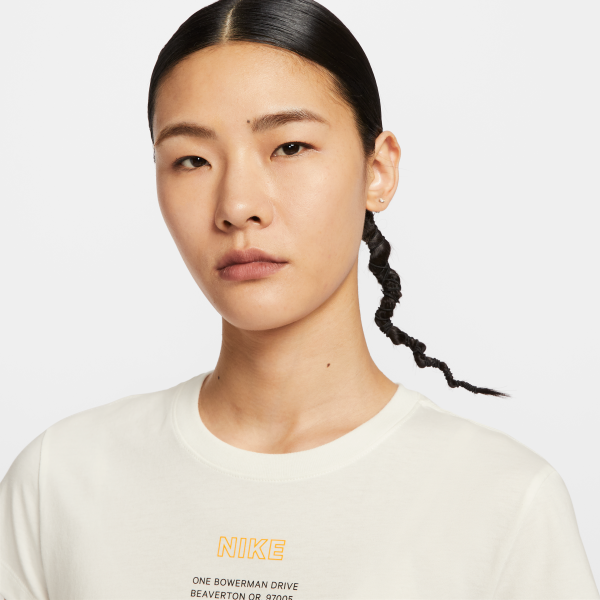 Nike Sportswear Regular T Shirt Women's - View 3