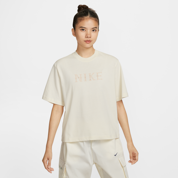 Nike Sportswear T Shirt Women's - View 2