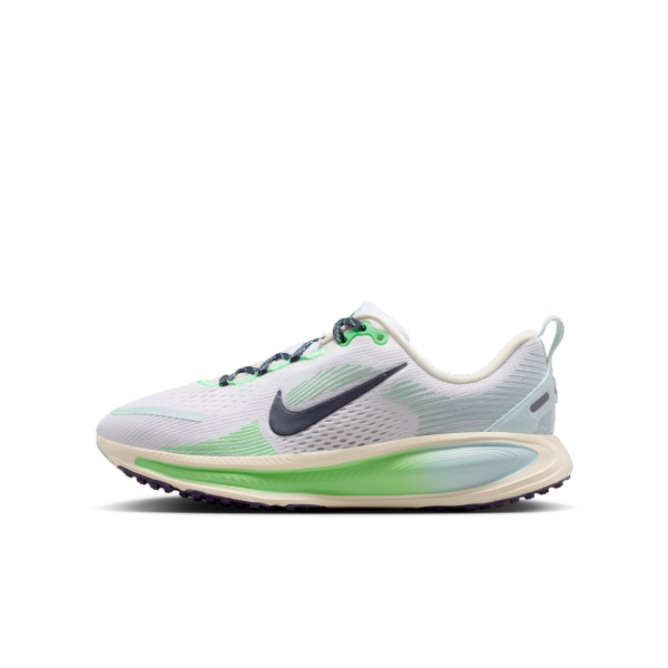 Nike Vomero 18 Low top Kids' Running Shoes White Green Teenagers - View 1
