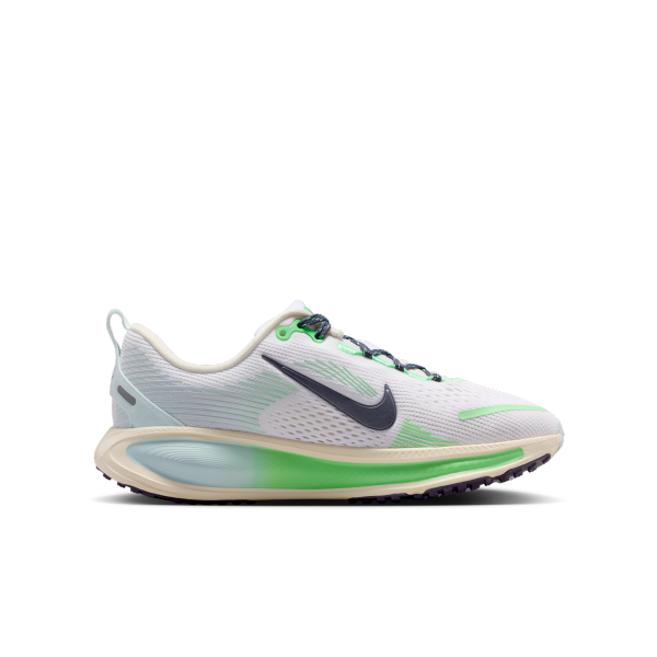 Nike Vomero 18 Low top Kids' Running Shoes White Green Teenagers - View 3