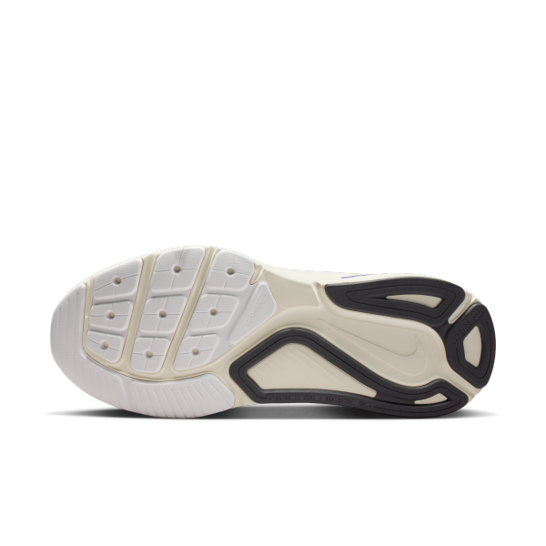 Nike Structure 26 Running Shoes Men's White Silver Black - View 2