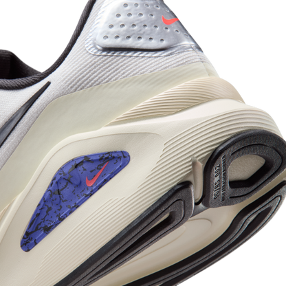 Nike Structure 26 Running Shoes Men's White Silver Black - View 8